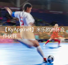 腹肌训练器材健身房